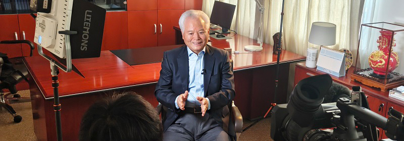 吴士存在京接受NHK记者专访